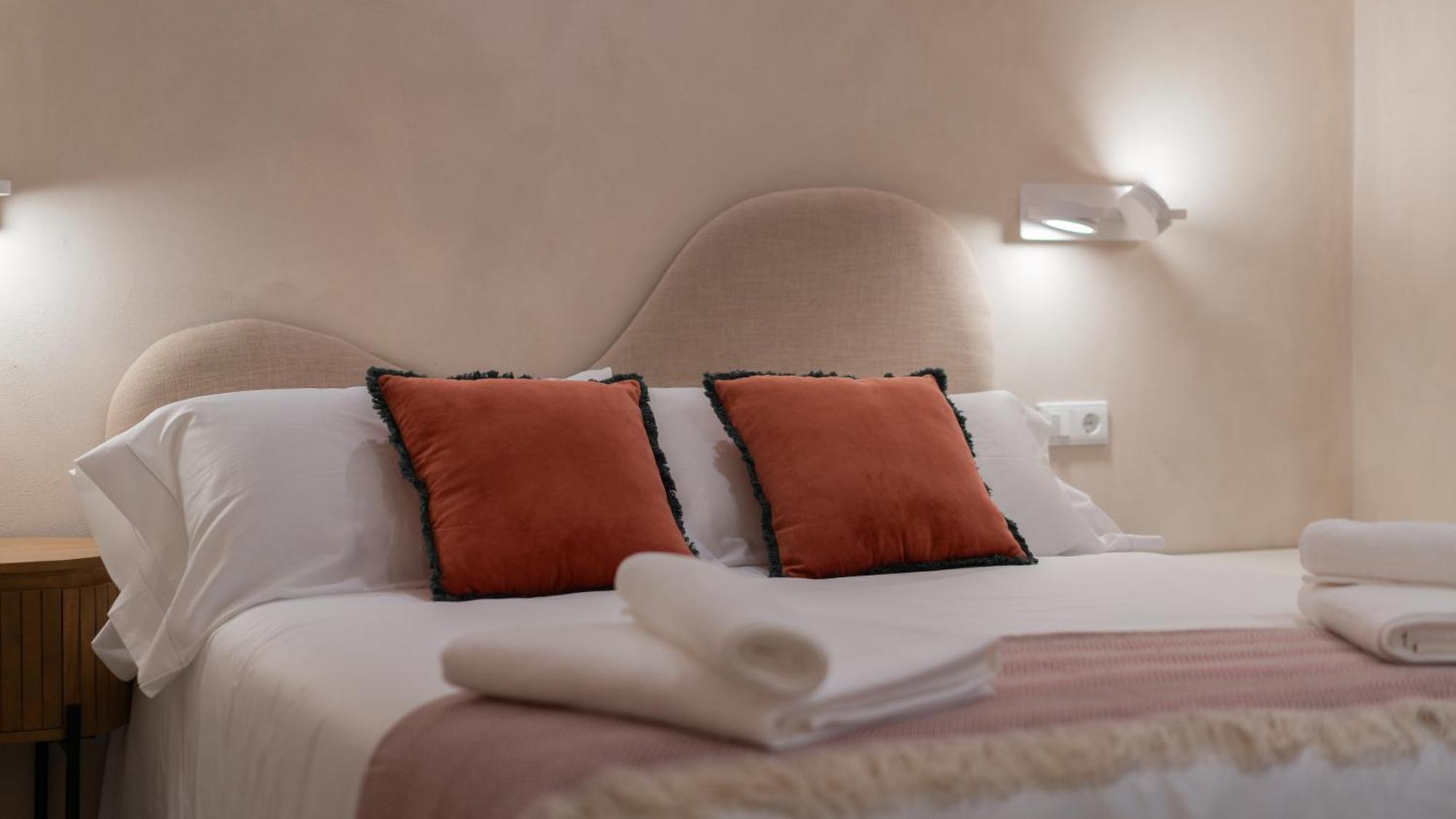 Wow Apartamentos Valladolid Luaran gambar