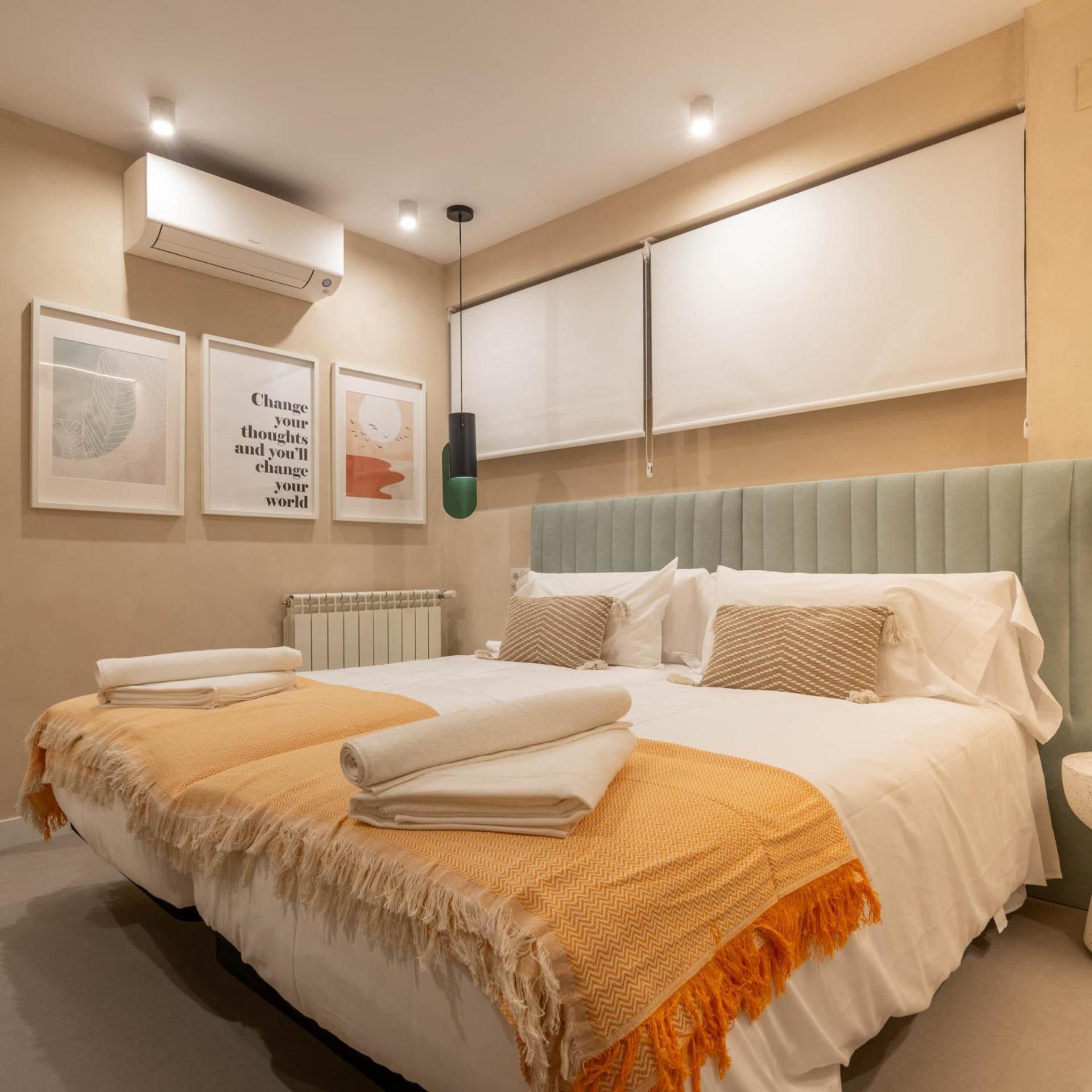 Wow Apartamentos Valladolid Luaran gambar